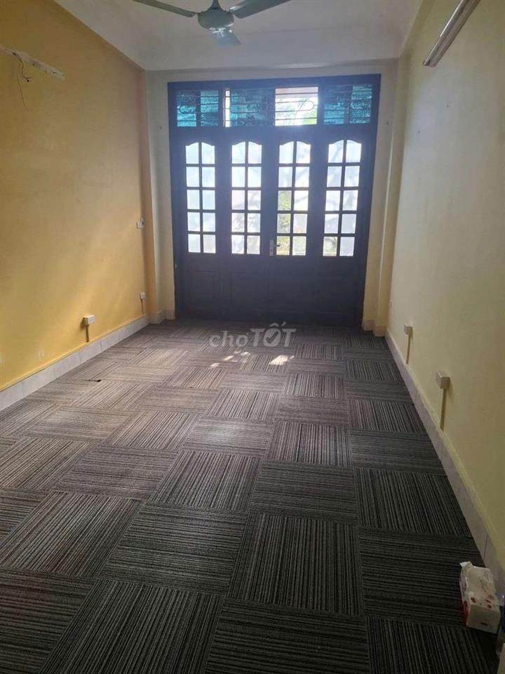 ( Mặt Phố) Nguyễn Bá Khoản 40mx5T 3PN hơn 10tr KDVP vỉa hè spa đôngdân