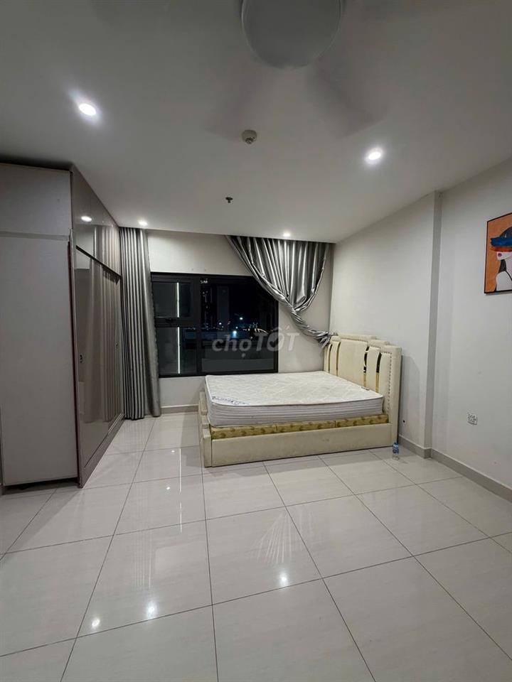 (S4 gần nhà xe) Studio 32m full đồ 6.2tr có bể bơi hướng mát tầngtrung