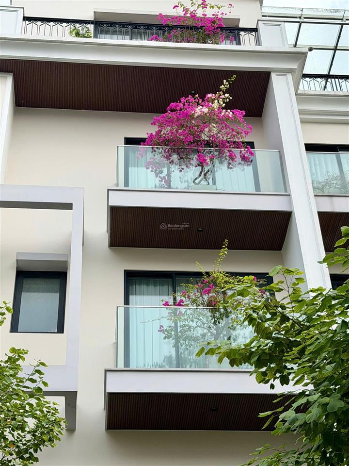 Chính chủ cần bán lk 75m2 khu mới  the manor central park, 5 tầng, mt 5m, mặt phố đi bộ