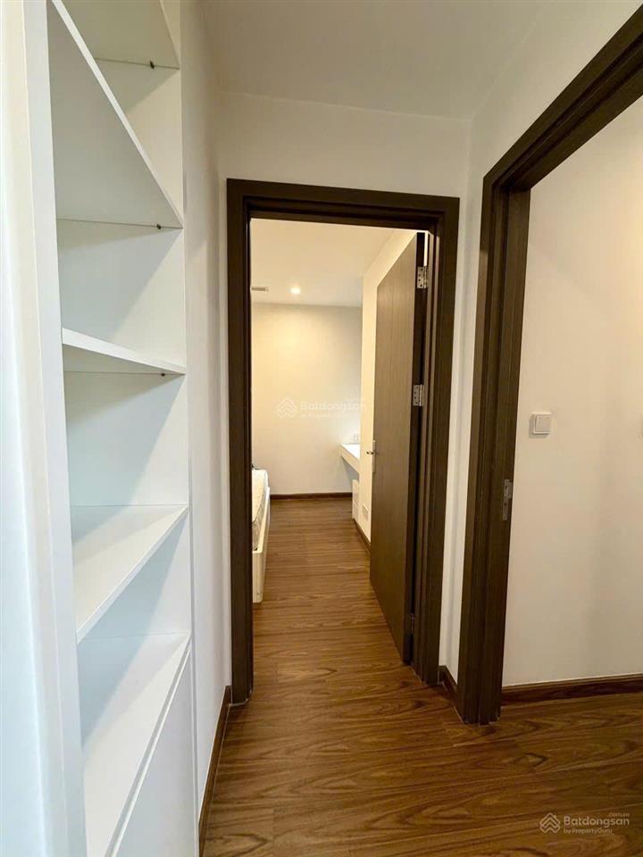Bán gấp căn hộ 68m2 toà west 2, 2pn 2vs full nội thất, giá bán 6.3 tỷ, tại vinhomes west point