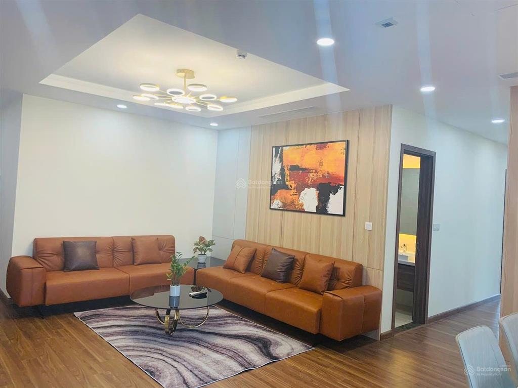 Cần bán gấp căn góc hai mặt thoáng, 3pn 2vs, 125m2, full đồ tại golden park  giá bán thỏa thuận