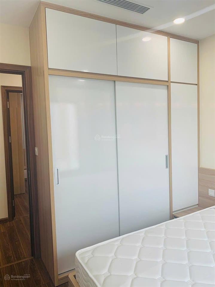 Cần bán gấp căn góc hai mặt thoáng, 3pn 2vs, 125m2, full đồ tại golden park  giá bán thỏa thuận