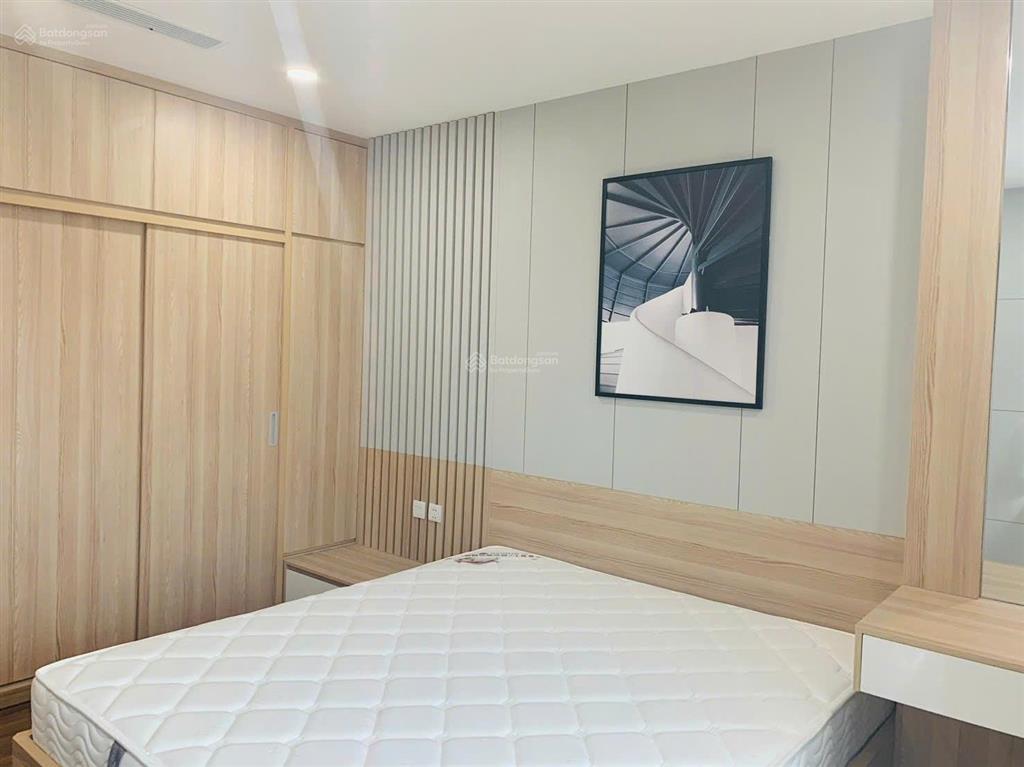 Cần bán gấp căn góc hai mặt thoáng, 3pn 2vs, 125m2, full đồ tại golden park  giá bán thỏa thuận