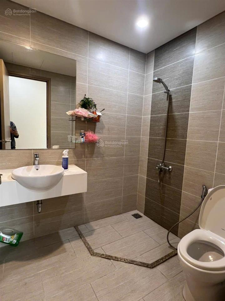 Bán căn hộ 2pn 2wc 59m2  full nội thất, có sổ hồng  phân khu origami vinhomes grand park