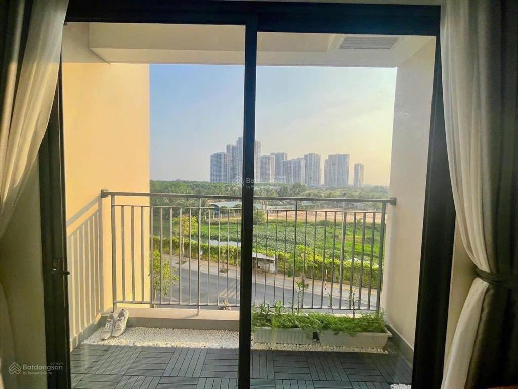 Bán căn hộ 2pn + 69m2 full nnt  sổ hồng, giá tốt 3,63 tỷ  khu origami vinhomes grand park