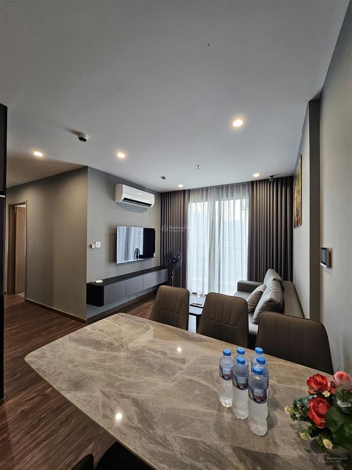 Bán nhanh 3pn 2wc / 81m2  tòa gh6 glory heights  full nội thất xịn  đang thuê 18tr