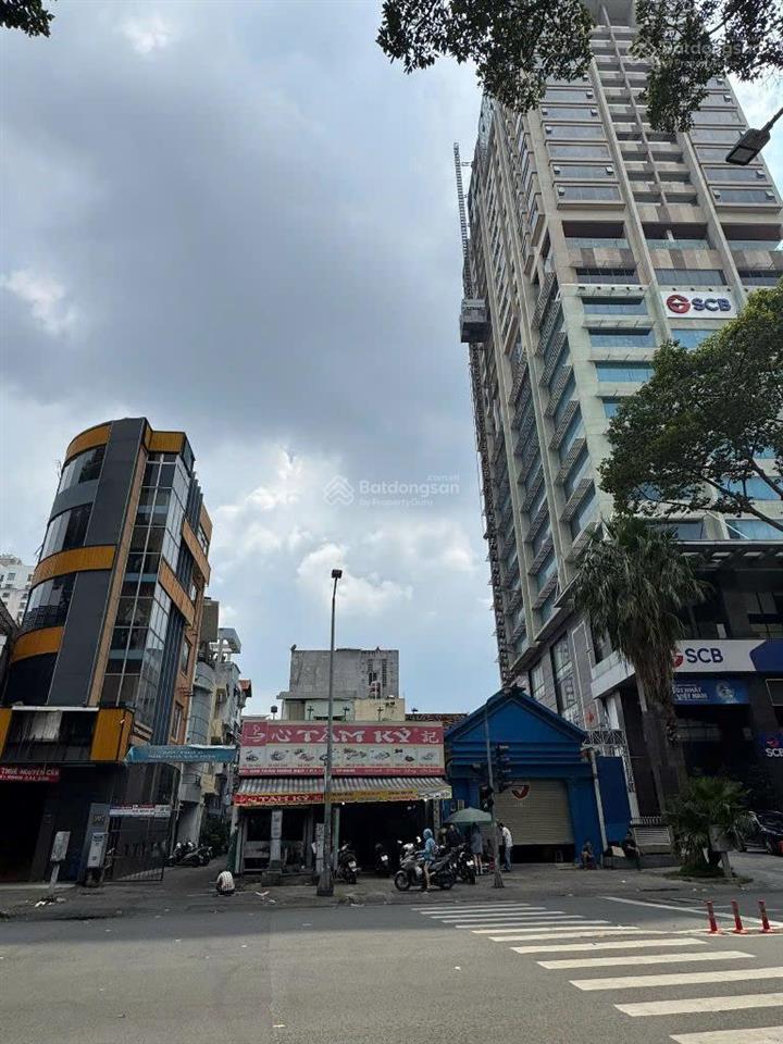 Bán nhà góc 2 mặt tiền trần hưng đạo quận 5, ngay bệnh viện chấn thương chỉnh hình