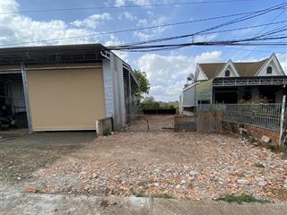 Bán đất mặt tiền nguyễn thị định full thổ cư