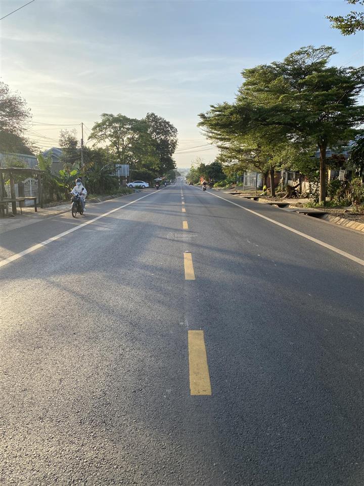 Bán đất mặt tiền nguyễn thị định  full thổ cư