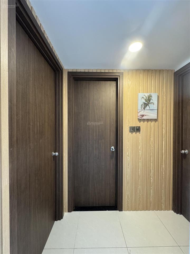 Chính chủ bán a16.03, nhà trống đẹp tiện vào ở ngay. ngay khu trung tâm, vị trí thuận tiện