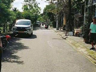 Vợ chồng * cần bán gấp mặt tiền trường chinh, lô đất nở hậu đẹp  hiếm  vị trí kinh doanh