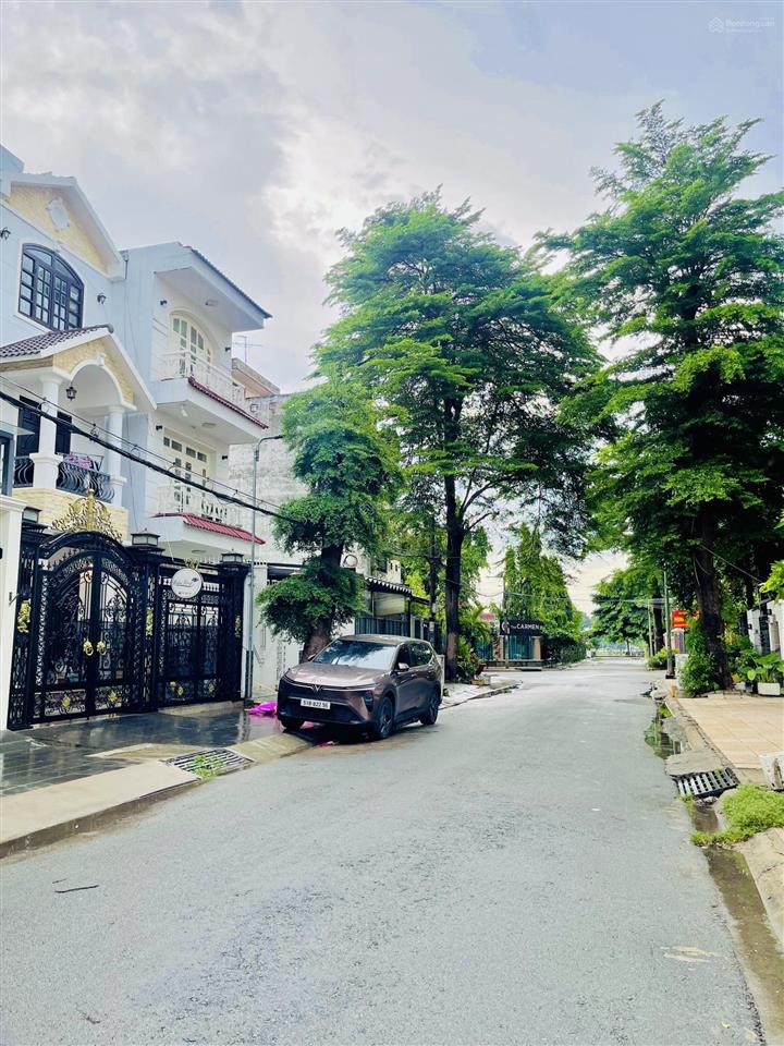 Diện tích khủng view công viên bờ sông  kdc bình lợi, p13 bt  hầm 4 tầng, ngang 6x21m  15 tỷ tl