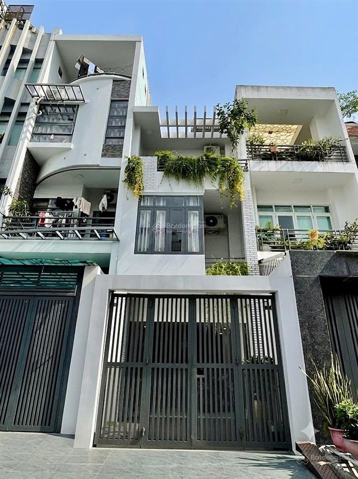Hẻm 10m  ngay nguyễn gia trí (d2 cũ) p. 25 bình thạnh  3 tầng 4x22m sổ vuông  14.9 tỷ còn bớt