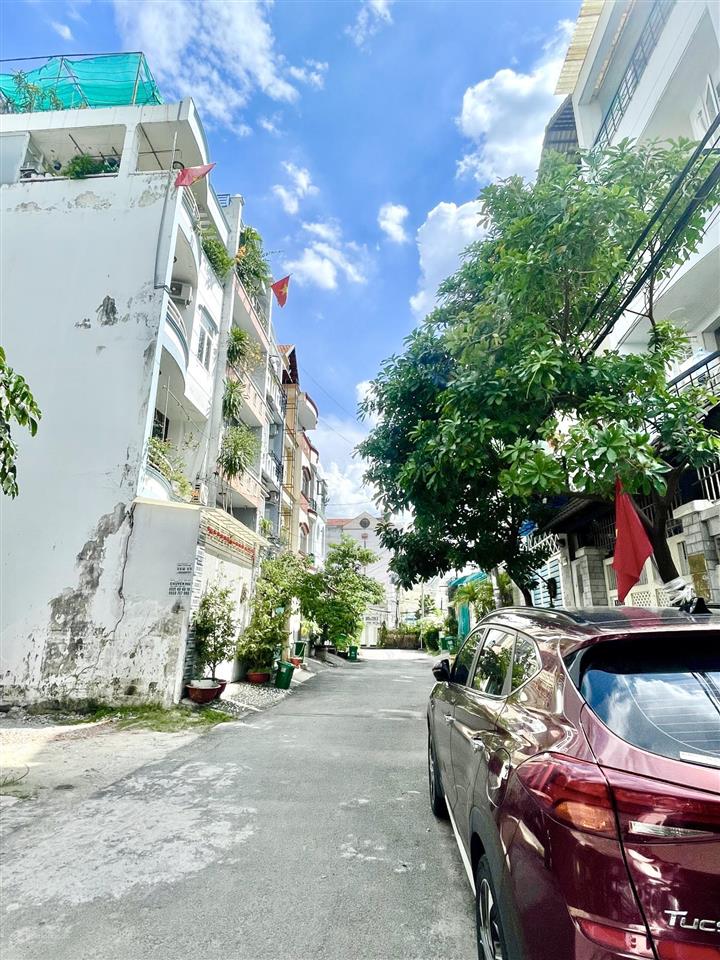 Hẻm 7m oto ngủ nhà  ngang 4,5x16m  khu đồng bộ cao tầng nơ trang long p.13  giá 10.9 tỷ bớt lộc