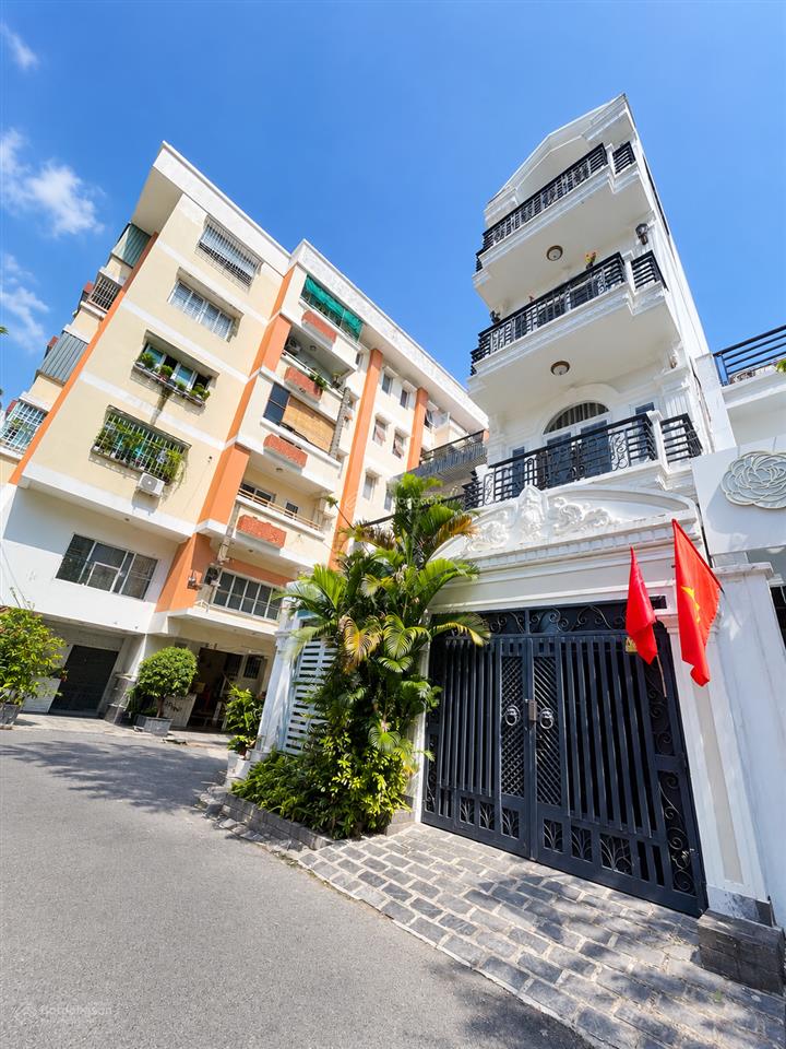 Hẻm 8m  nguyễn xí 2 chiều p.26 bình thạnh  4x17m xây dựng 4 tầng  giá 9.5 tỷ thương lượng