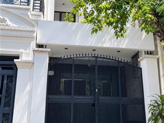 Hẻm 8m  nguyễn xí 2 chiều p.26 bình thạnh  4x17m xây dựng 4 tầng  giá 9.5 tỷ thương lượng