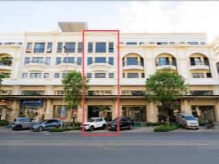 Bán căn nhà phố thương mại mặt tiền đường định thị thi