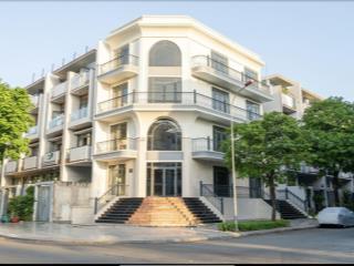 Nhà phố thương mại căn góc đối diện clubhouse liền kề bệnh viện vạn phúc