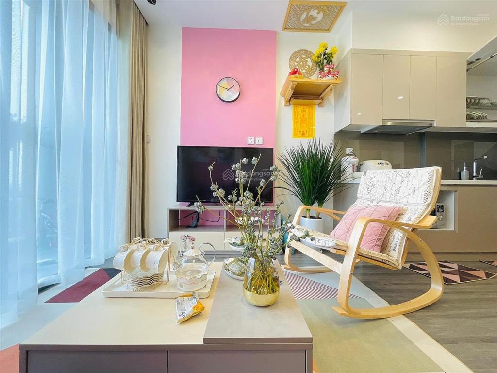 Chỉ 1 tỷ990tr nhận ngay căn studio tầng trung hướng mát view thoáng tặng đồ tại vinhomes ocean park
