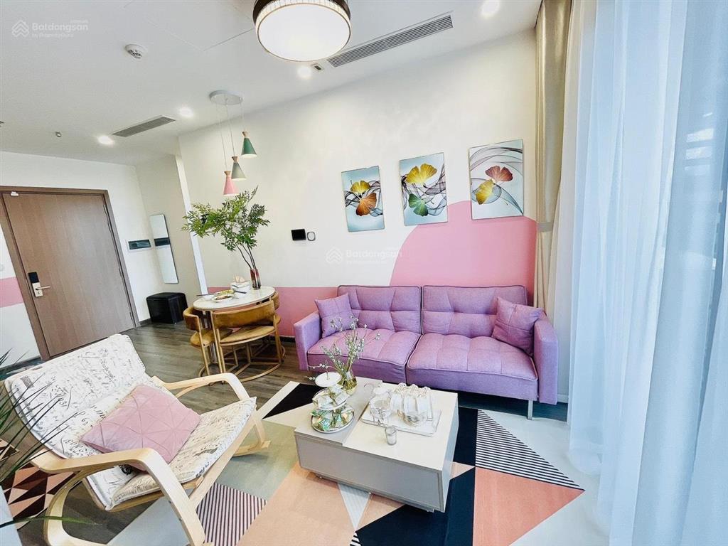 Chỉ 1 tỷ990tr nhận ngay căn studio tầng trung hướng mát view thoáng tặng đồ tại vinhomes ocean park