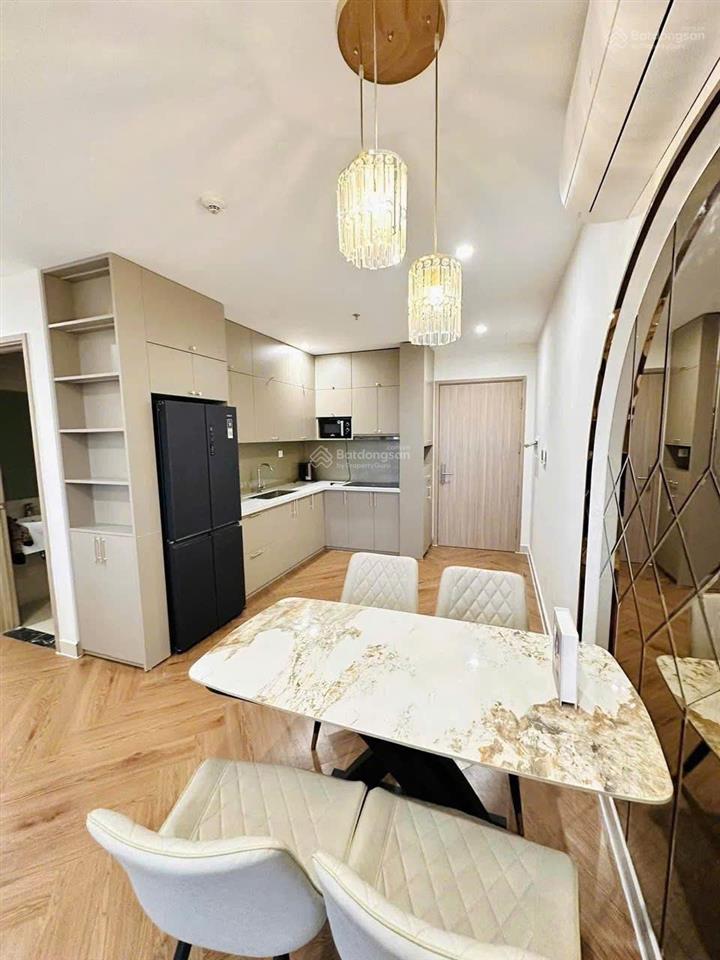 Nhận ngay căn 2pn 2vs+1 căn góc view thoáng full nội thất đẹp giá 3tỷ900tr tại vinhomes ocean park
