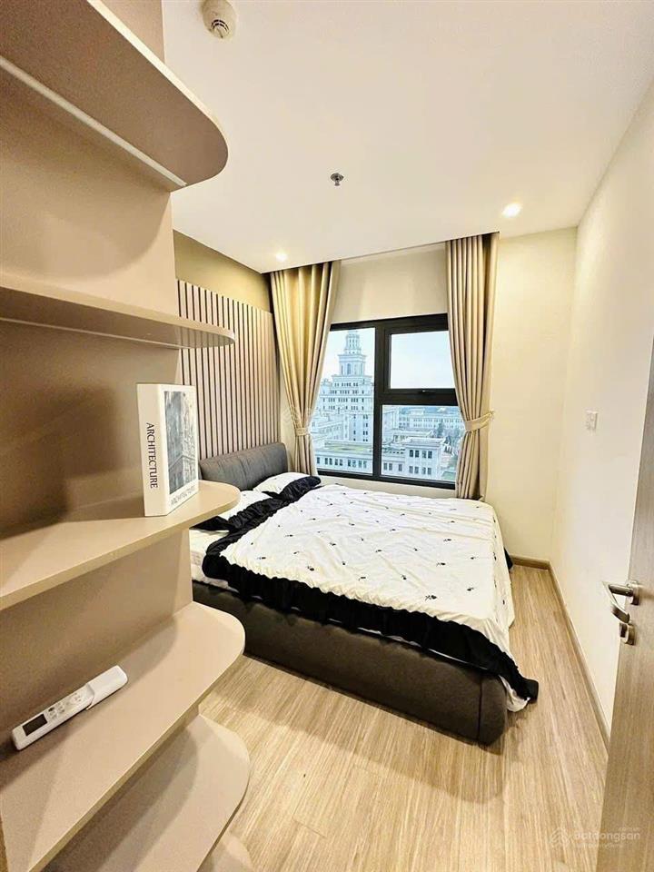 Nhận ngay căn 2pn 2vs+1 căn góc view thoáng full nội thất đẹp giá 3tỷ900tr tại vinhomes ocean park