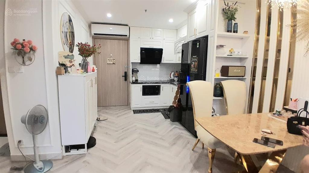 Nhanh tay sở hữu căn 1pn+1 dt47m2 giá 2tỷ200tr full đồ view thoáng cây xanh tại vinhomes ocean park