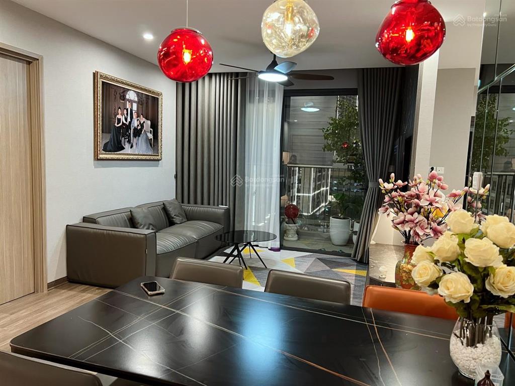Chỉ 3 tỷ 700tr nhận ngay căn 3pn2vs căn góc tầng trung hướng mát full nội thất tại vinhomes ocp