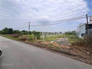 Chủ kẹt cần bán gấp 250m2 đất sẵn 120m2 thổ cư giá 379 triệu đường 12m liên thông sát bên kcn