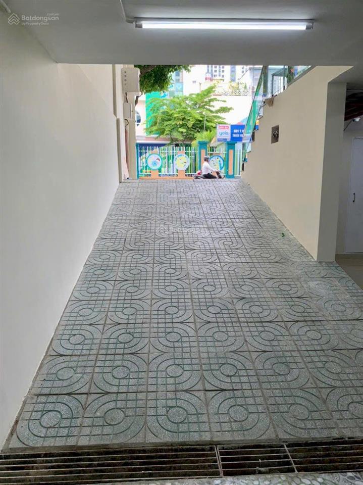Chủ ngộp bank giảm 15 tỷ về 65 tỷ bán gấp toà văn phòng quận 1 dt 9x25m nở hậu cn 238m2 hầm 6 tầng
