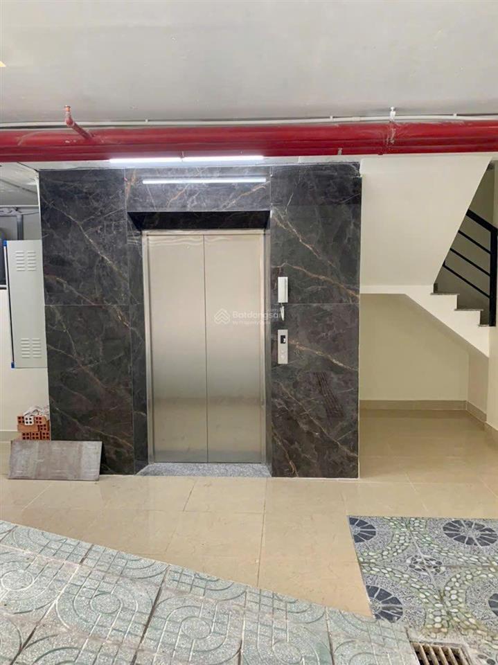 Chủ ngộp bank giảm 15 tỷ về 65 tỷ bán gấp toà văn phòng quận 1 dt 9x25m nở hậu cn 238m2 hầm 6 tầng