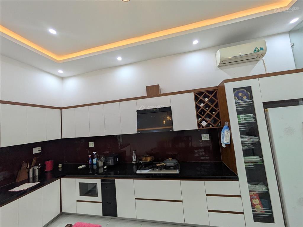 Sơn trà  nhà 3 tầng đường 7.5m, lô kẹp cống kề góc ngã tư 2 đường lớn chỉ 12.5 tỷ