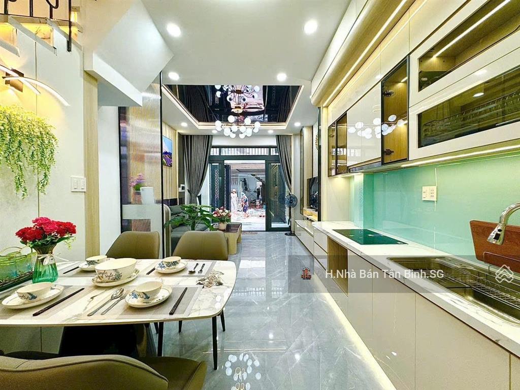 Bán nhà tân bình  siêu phẩm ngay gần trường chinh  phan huy ích  emart 2  mới đẹp