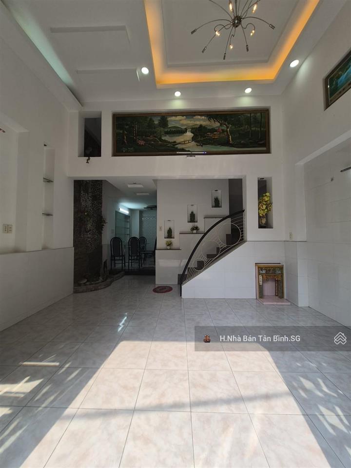 6.5 tỷ  nhà rộng ngang 5m hiếm có khu p15 tân bình. nhà 3 tầng 3pn 4wc