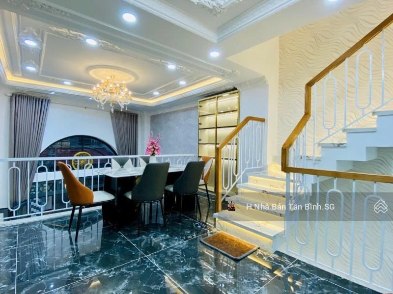 Bán nhà 4 tầng mới đẹp đang chờ chủ nhân. cách trục chính phan huy ích 500m.