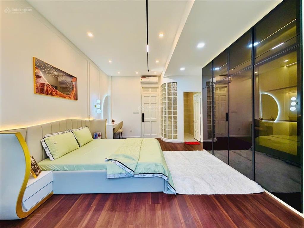 Ngay công viên có nhà hẻm ô tô tránh khu phan huy ích, gò vấp. giá 10.6 tỷ