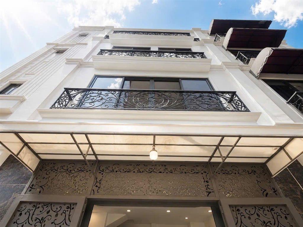 Bán nr cực chất tại võ thị sáu, 8,8 tỷ, 37m2, 4pn, 3wc, mặt tiền 5.5m, ngõ 4m