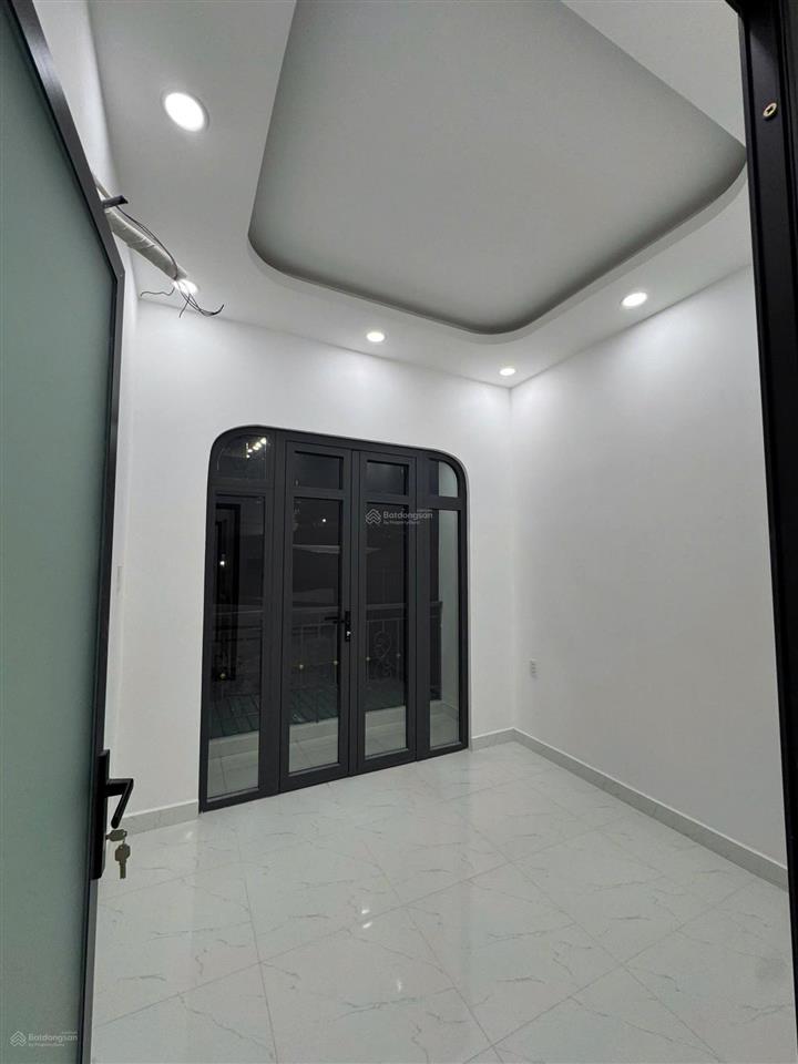 Bán nhà hương lộ 2. 33m2/4tỷ. 2pn2wc. 2 lầu. bình trị đông. bình tân. sổ riêng sẵn. hẻm xe hơi
