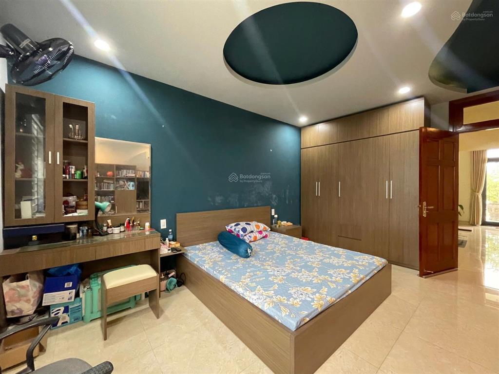 Nhà kdc thái xuân, vĩnh thái, tp nha trang. 1 trệt 2 lầu, 3pn4wcphòng khách. dtsd 220m2/12tỷ. shr