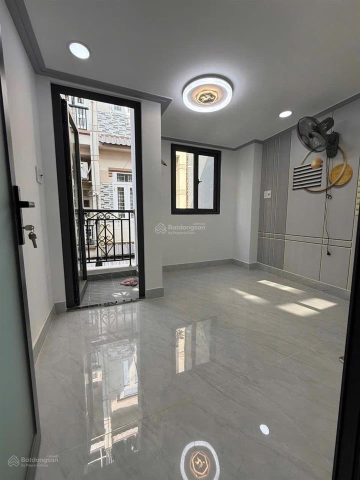 Nhà 1/ đường chiến lược, bình trị đông a, bình tân. 1 trệt 2 lầu 2pn2wc. giá chỉ 1,89tỷ tl nhẹ. sr