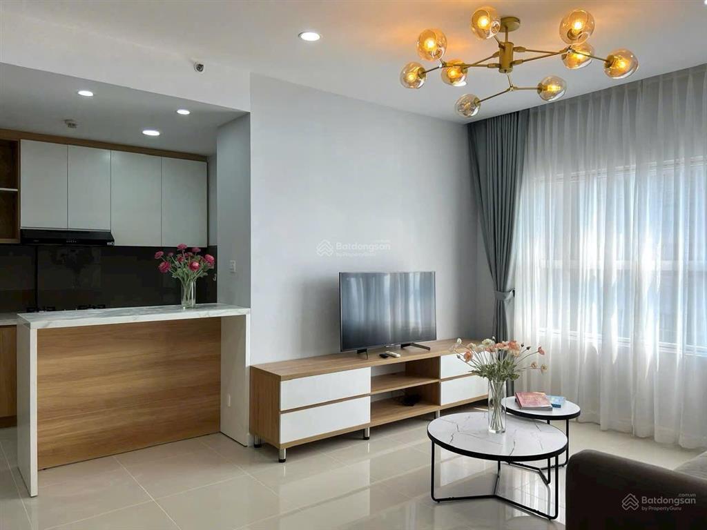 Cho thuê ch 76m 2pn2wc co noi that,free phí qli giá 17tr/thang cc sunrise city view  0937 781 ***