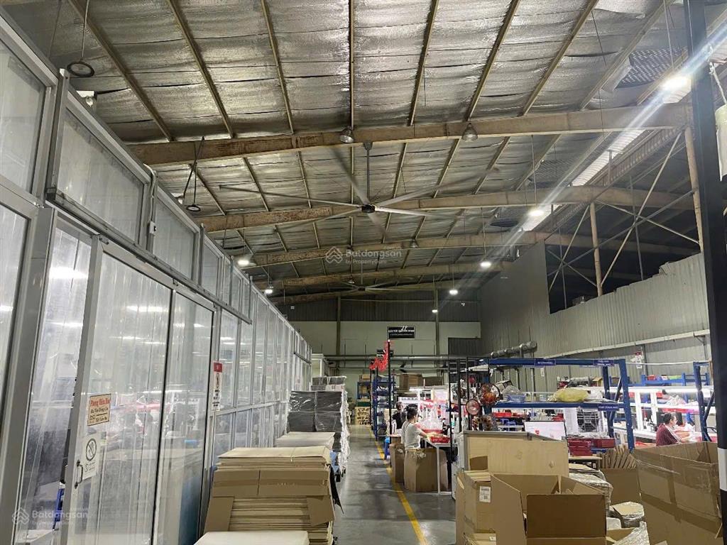 Cho thuê kho xưởng 1.287m2 trịnh văn bô nam từ liêm | gần cđ fpt, xe container ra vào thoải mái