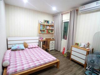 C/c screc, coopmart trường sa, q3, 100m2, 3pn, 2wc, ntcb, 15tr/th.