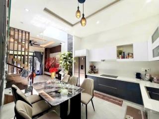 Chào bán nhà thanh lương 18, phường hoà xuân 2 tầng 3pn