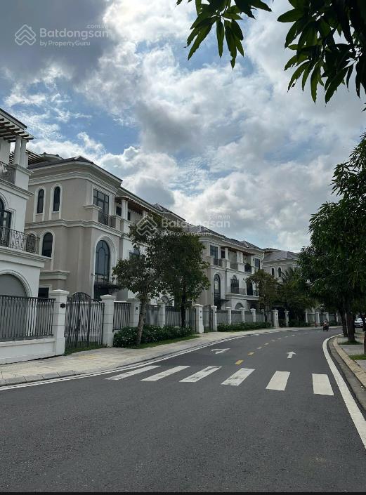 Biệt thự giá rẻ nhất vihomes grand park diện tích hơn 400m2 giá chỉ 60t btp, ngay cổng bv vinmec