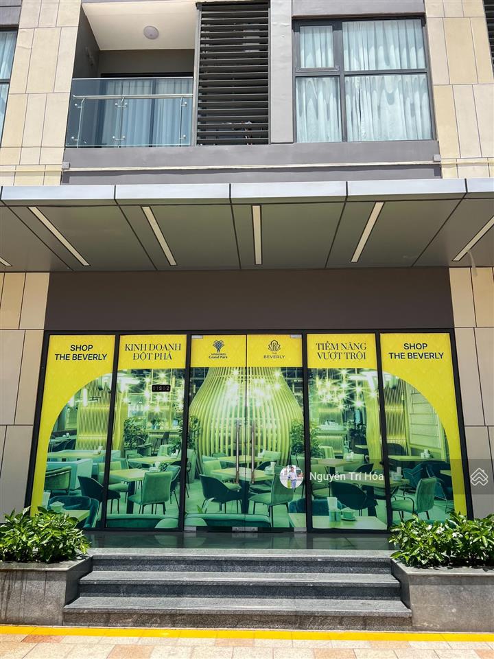 Shop mặt tiền sảnh tòa be3 căn s02, trực diện cv 36ha, cho thuê được 75tr/tháng, vay 3%/năm/18t