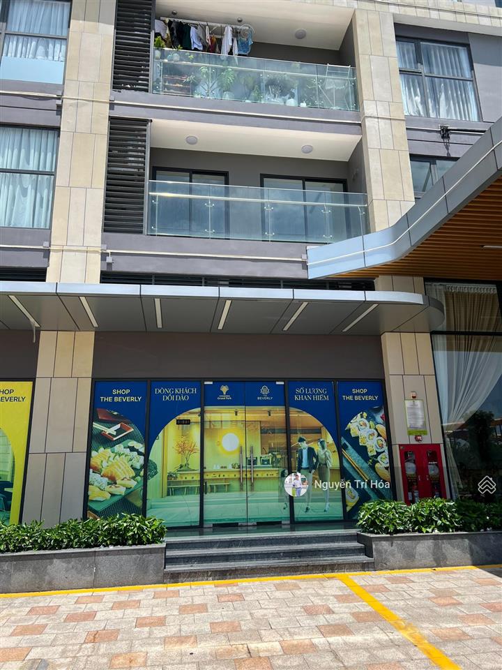 Shop mặt tiền sảnh tòa be3 căn s01, trực diện cv 36ha, cho thuê được 70tr/tháng, vay 3%/năm/18t