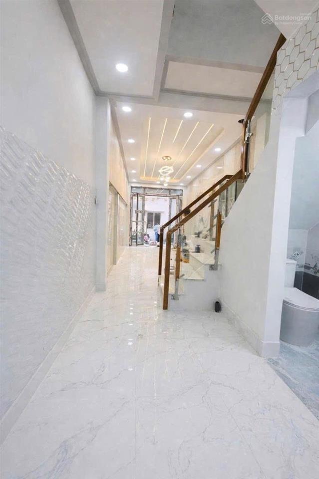 Siêu phẩm nhà đẹp sát mt văn thân quận 6, 44m2 2 tầng mới tinh chỉ 5đ68 còn tl.