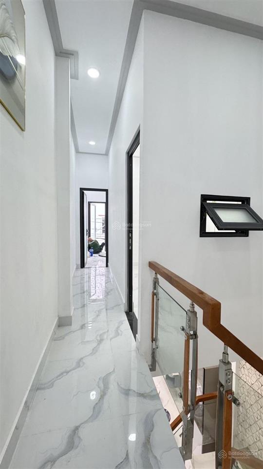 Siêu phẩm nhà đẹp sát mt văn thân quận 6, 44m2 2 tầng mới tinh chỉ 5đ68 còn tl.