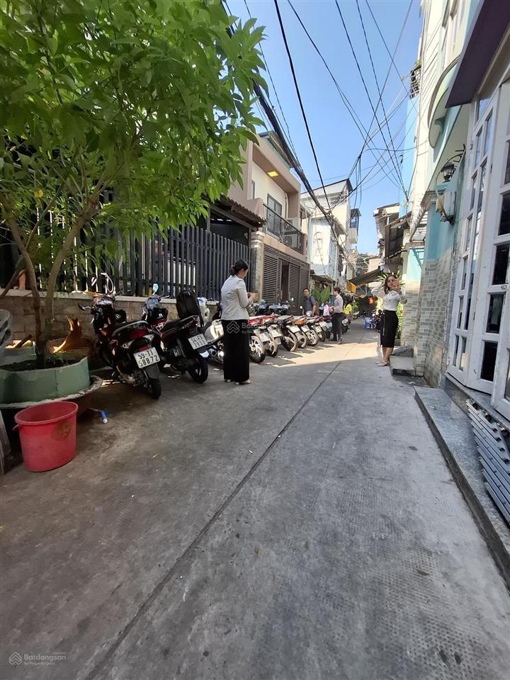 Quận 10 ngô quyền nhà đẹp 32m2 4x8m 2 tầng 2pn nhà đẹp có dòng tiền chỉ 6tỷ2 tl